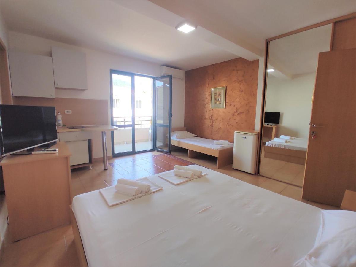 Apartments Mare Budva Exterior foto
