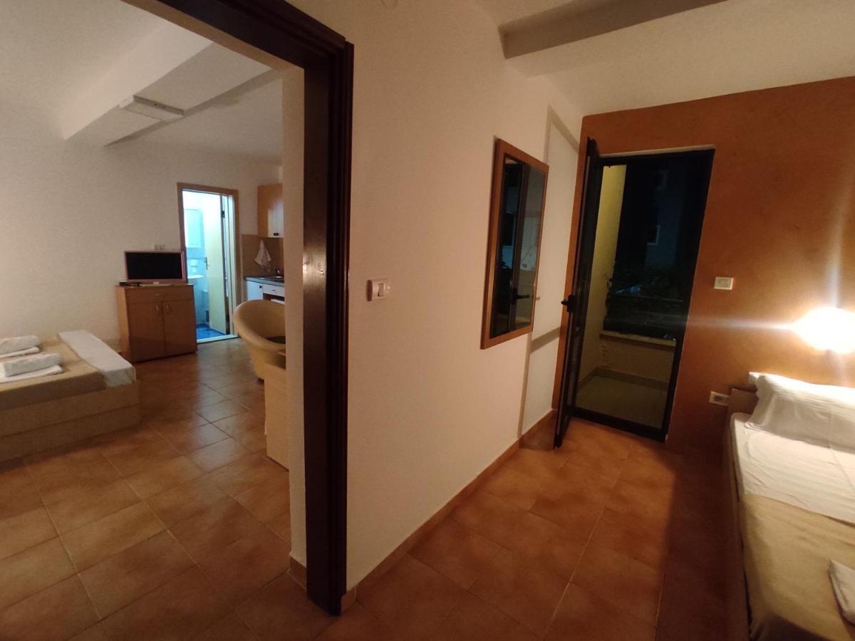 Apartments Mare Budva Exterior foto